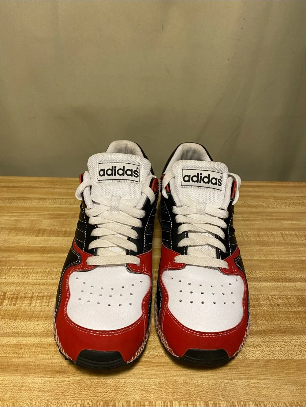 Adidas  Oregan Ultra Tech Dillinger Webbing in Red, Black  OG 2008 Rare  Men’s 9